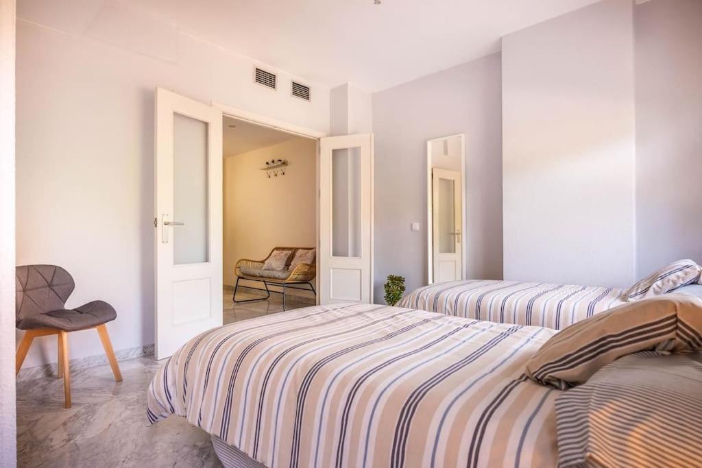 Apartamento Ronda De Triana 45 Sevilla Buitenkant foto