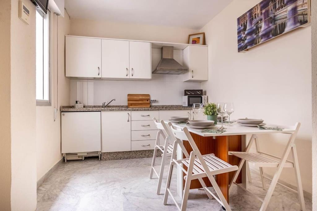 Apartamento Ronda De Triana 45 Sevilla Buitenkant foto