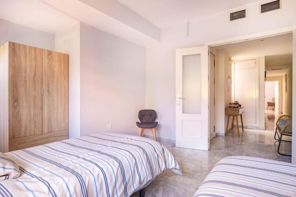 Apartamento Ronda De Triana 45 Sevilla Buitenkant foto