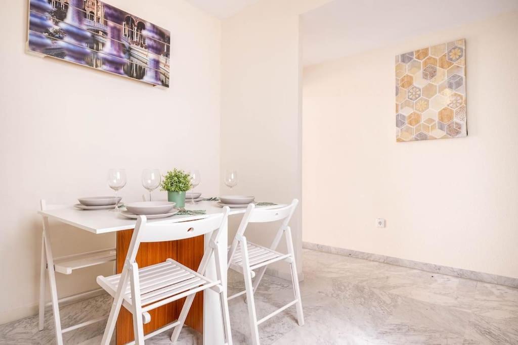 Apartamento Ronda De Triana 45 Sevilla Buitenkant foto